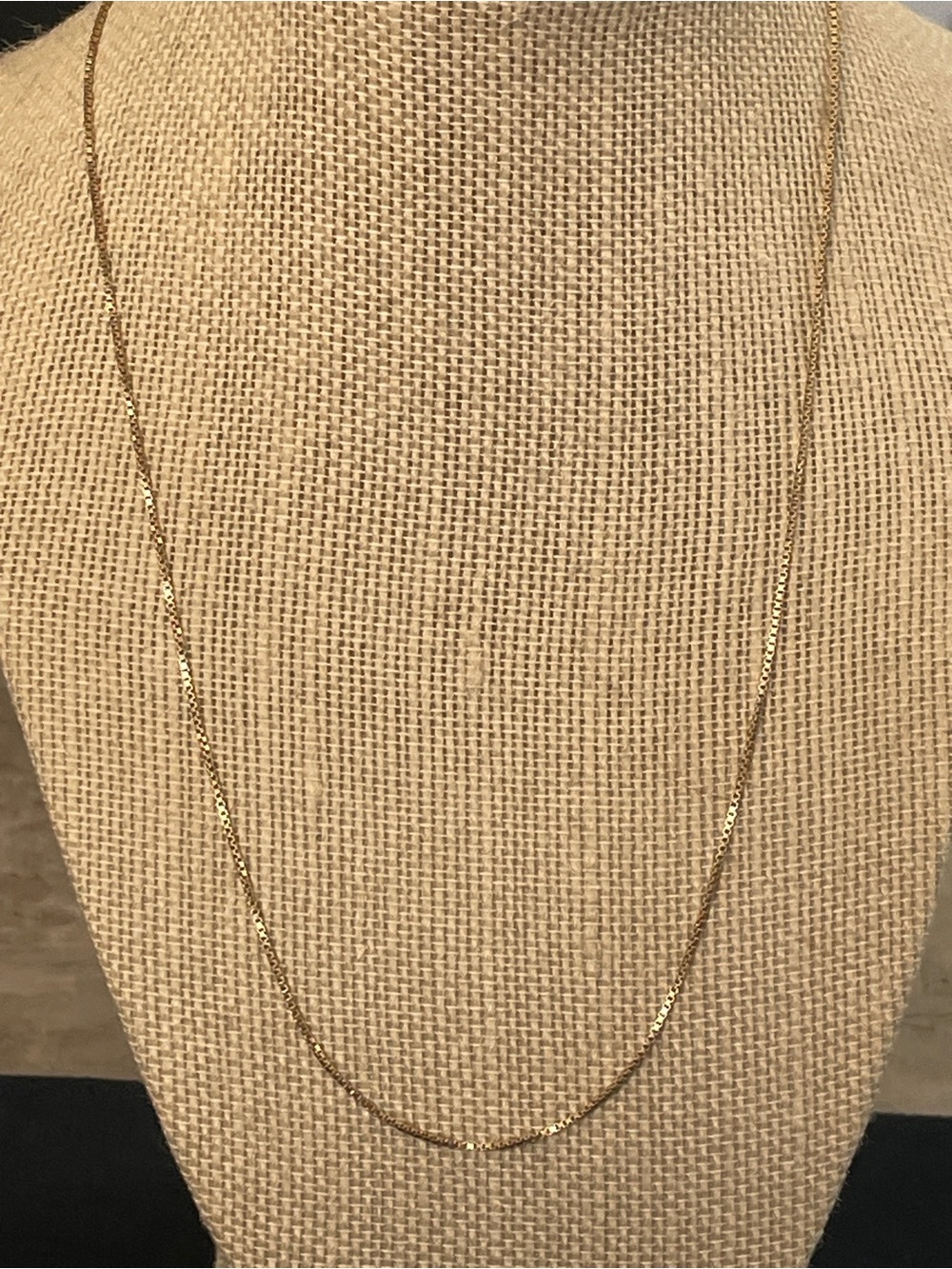 14K solid Box Chain Necklace 18” not hollow solid! - Picture 5 of 5